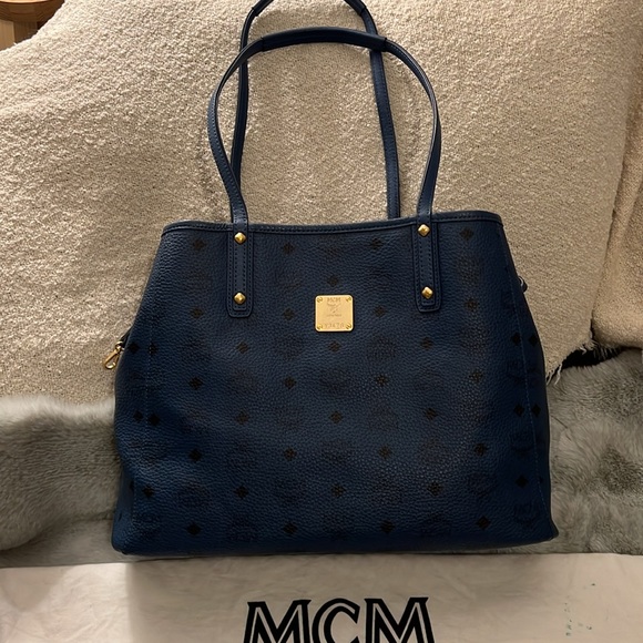Authentic Mcm Visetos Tote Reversible blue Bag MM size - Picture 5 of 17
